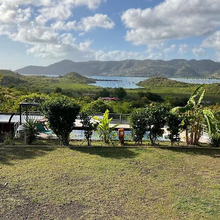 Bas De Villa Piscine Petit Versailles Sainte Anne Esterno foto